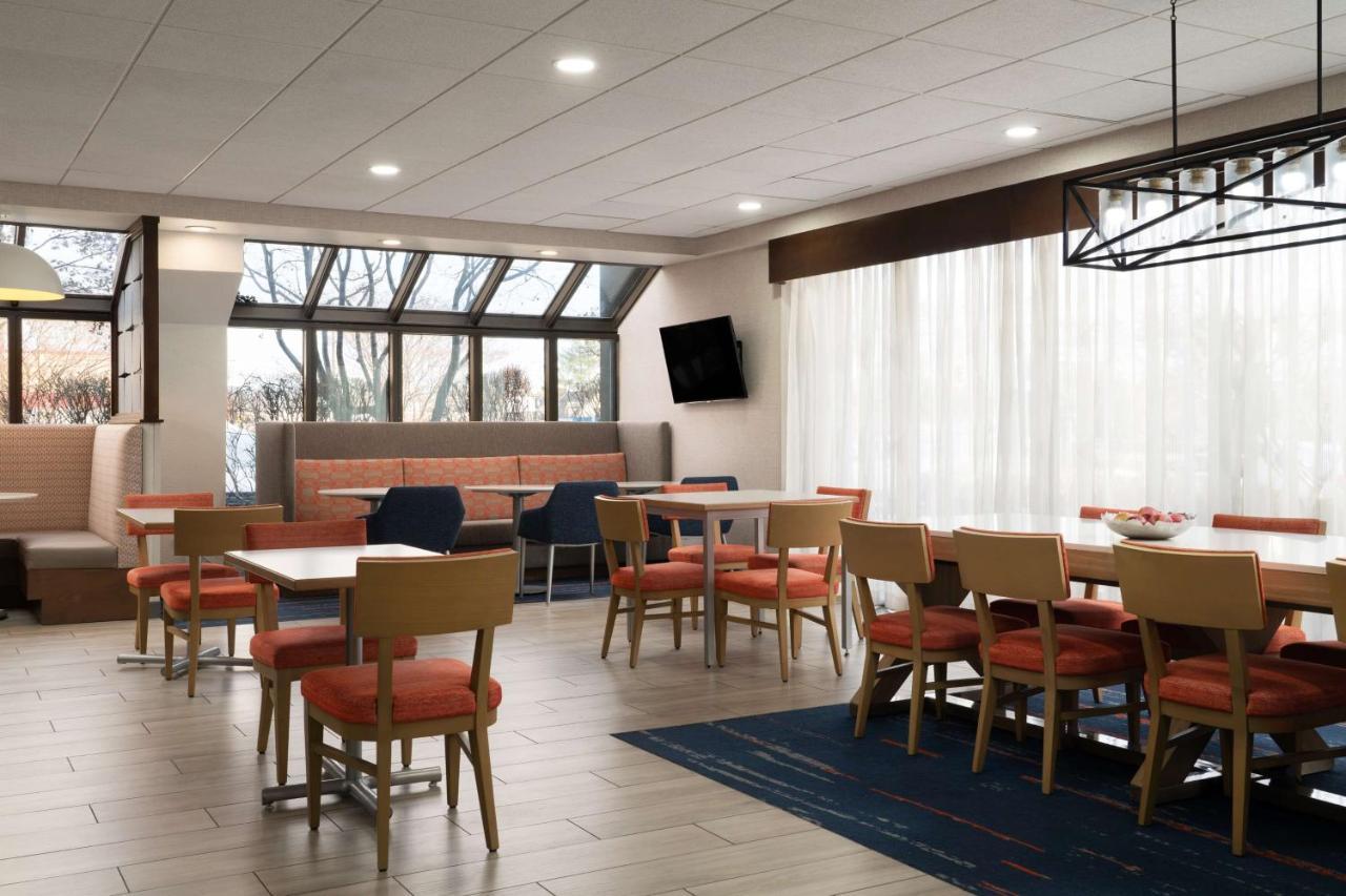 Hampton Inn Fairfax City Esterno foto